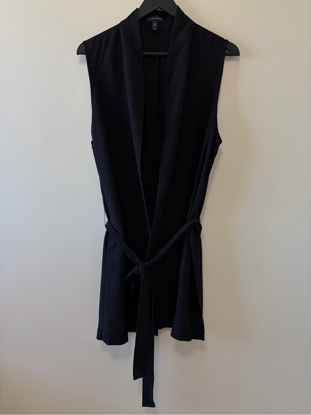 Eileen Fisher 100% Silk Long Belted Vest Georgette Crepe Sleeveless Blouse Black - Picture 3 of 9